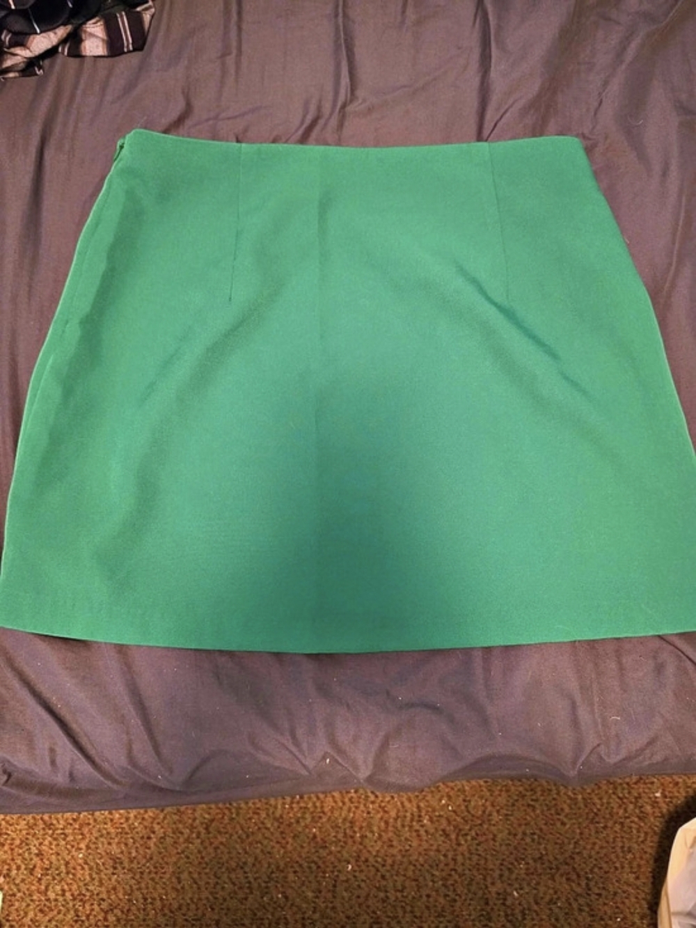Forever 21 Green Mini Skirt Size Small Like New